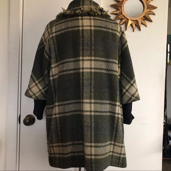 Vintage Glenbrooke Green Plaid Coat 1960’s? - Picture 6 of 9